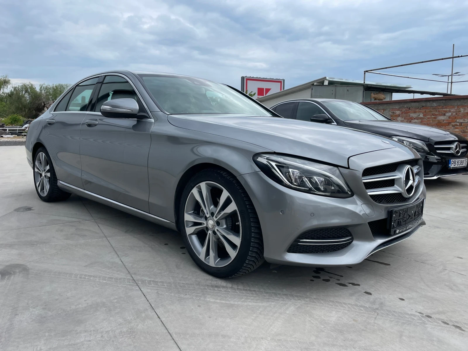 Mercedes-Benz C 220 CDI, снимка 2 - Автомобили и джипове - 54477641