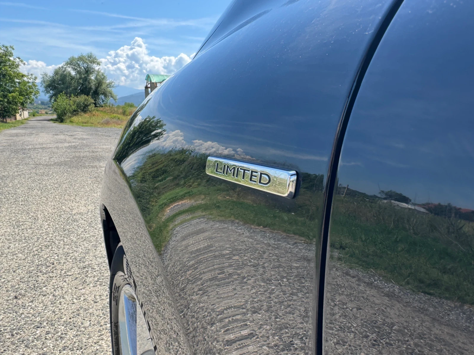 Renault Clio 1.2i * LIMITED* NAVI* SERVICE* , снимка 9 - Автомобили и джипове - 54760181