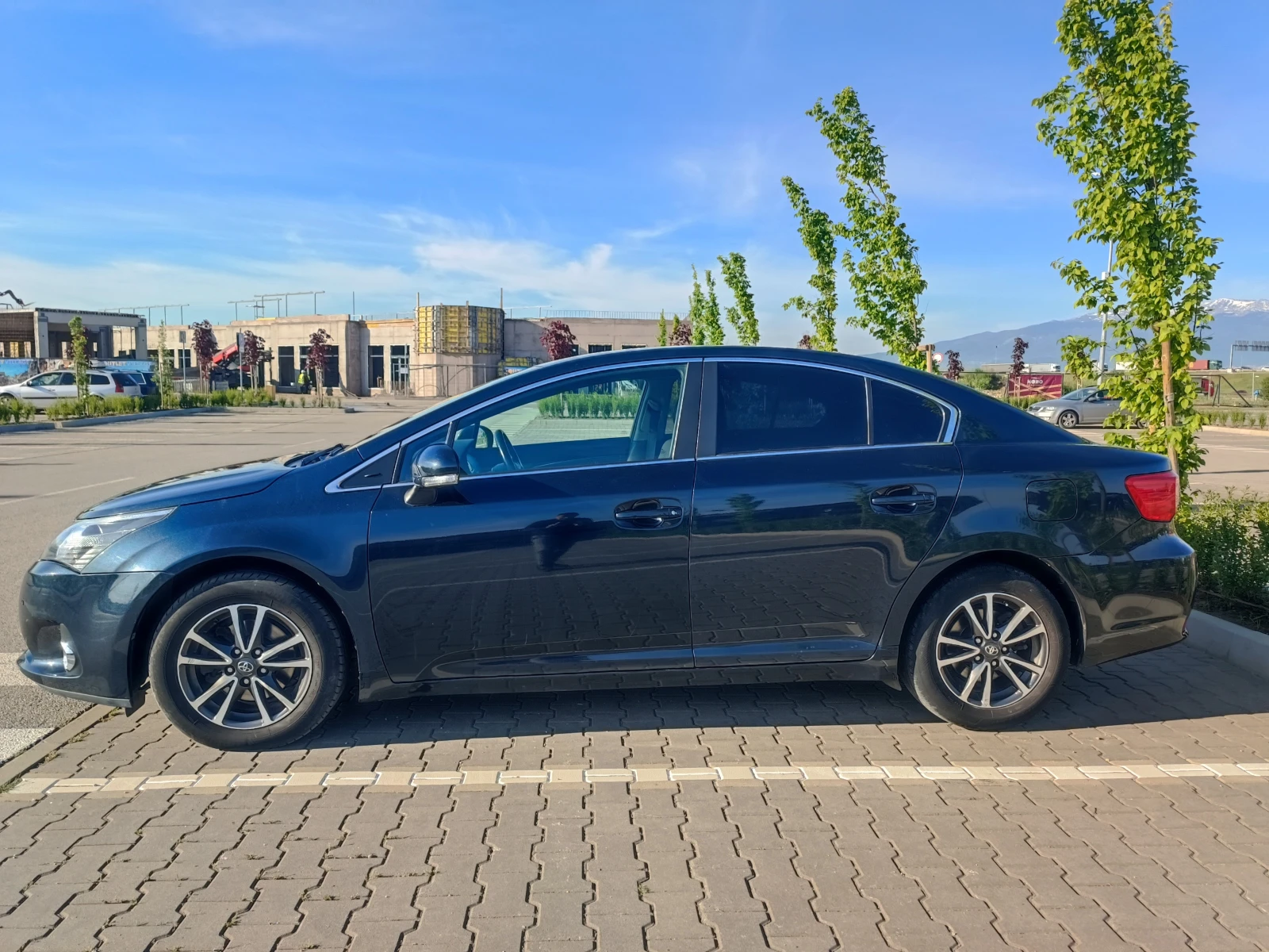 Toyota Avensis, снимка 2 - Автомобили и джипове - 55250082