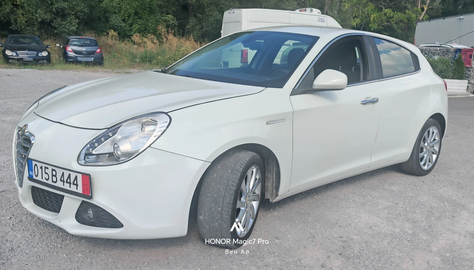 Alfa Romeo Giulietta 1.4turbo бензин с газ, снимка 3 - Автомобили и джипове - 55625917