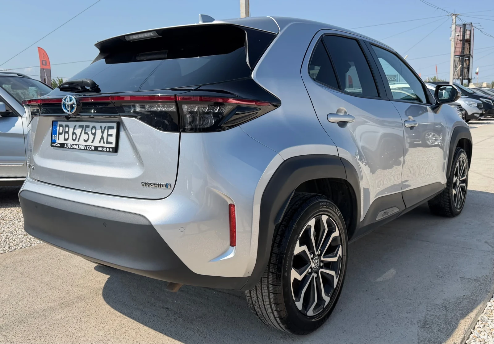 Toyota Yaris Cross Car play, подгрев, дистроник, снимка 4 - Автомобили и джипове - 55781178