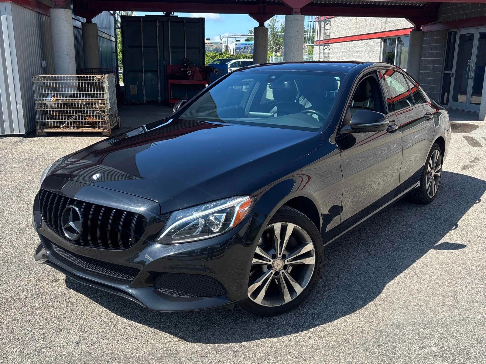 Mercedes-Benz C 300 4MATIC* CARFAX * АВТОКРЕДИТ* 