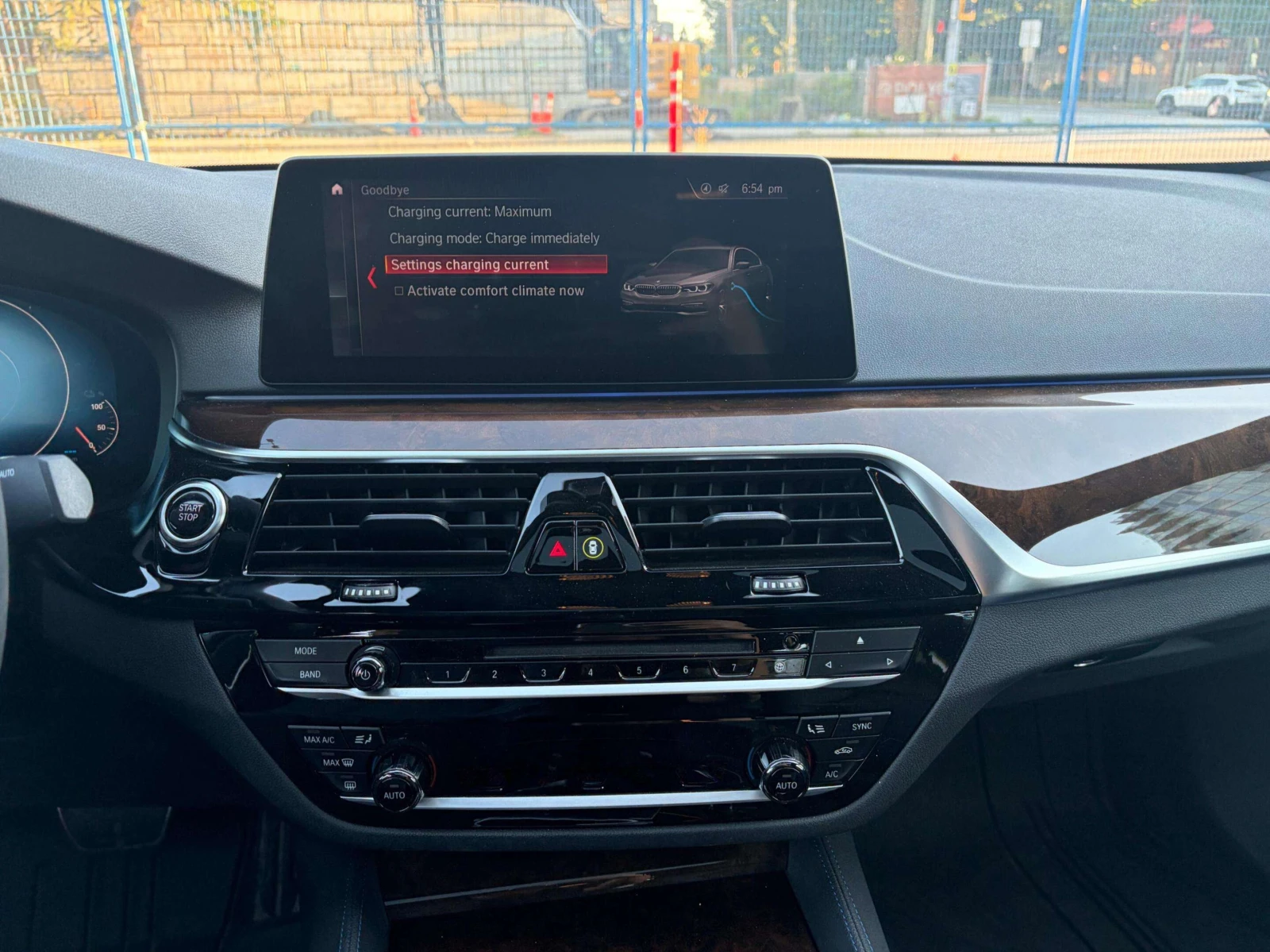 BMW 530E * xDrive * iPerformance * Фиксирана цена до БГ * , снимка 14 - Автомобили и джипове - 55938517