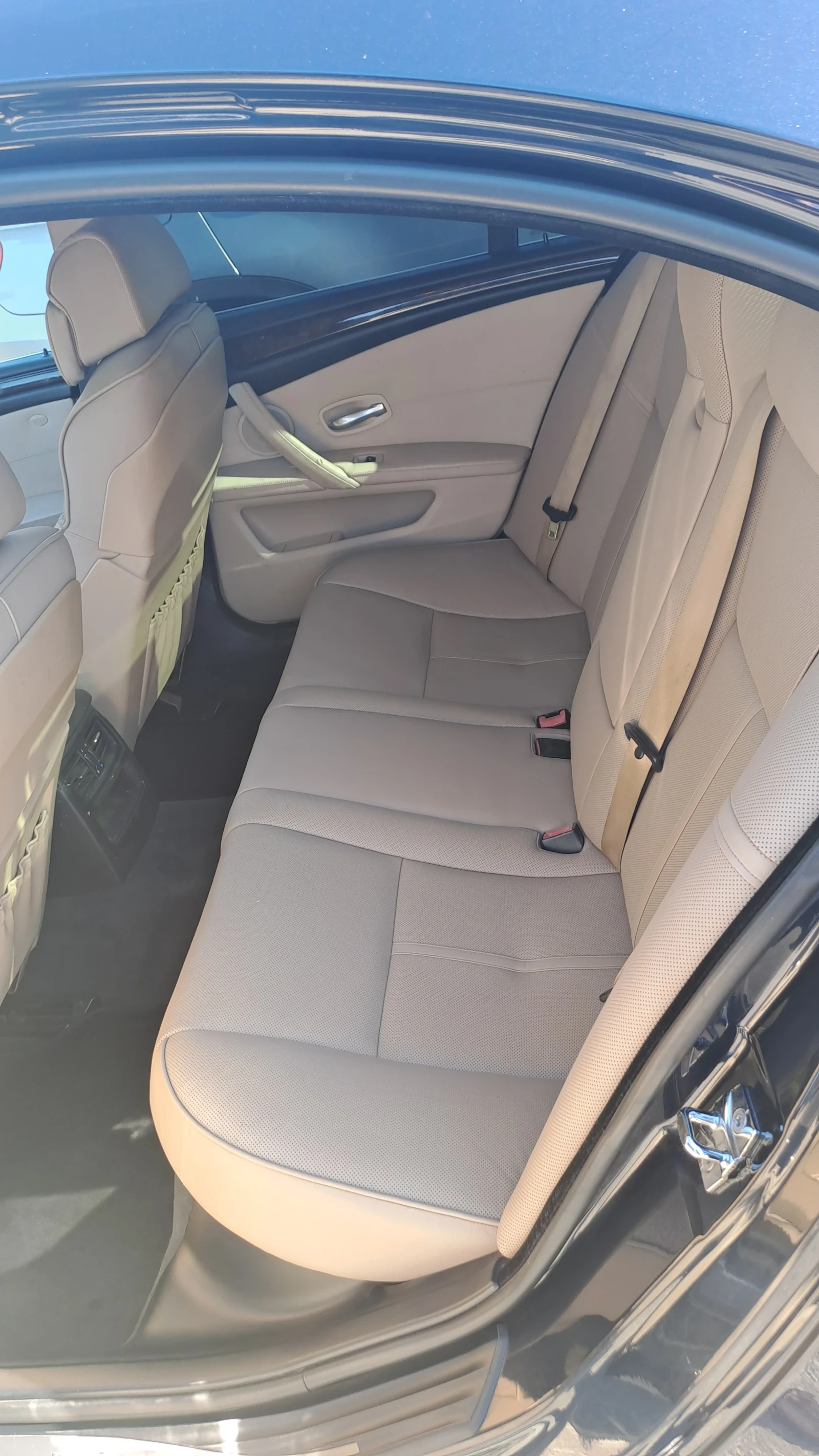 BMW 530, снимка 13 - Автомобили и джипове - 55959704