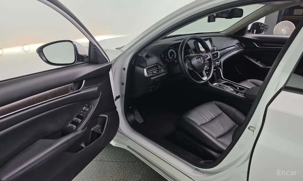 Honda Accord * 2.0 Hybrid EX L * 4 �������� * ������� * ������  | Mobile.bg � ����������� 6