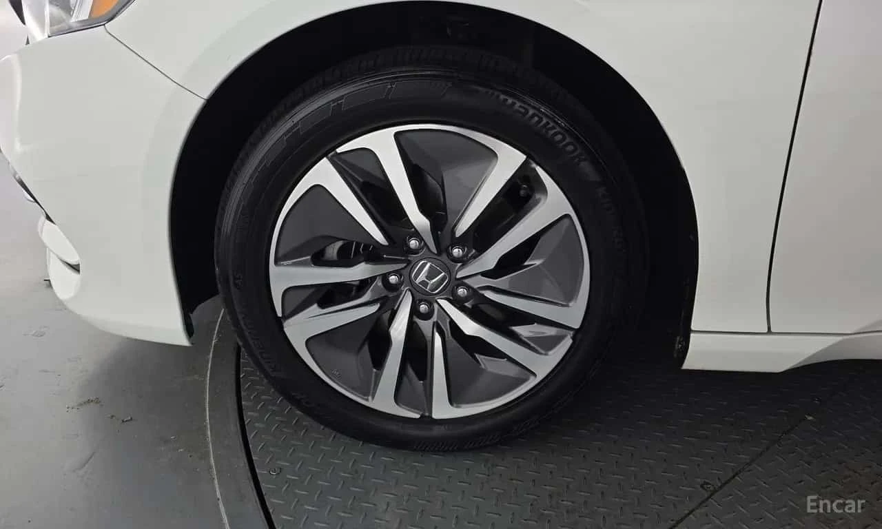 Honda Accord * 2.0 Hybrid EX L * 4 �������� * ������� * ������  | Mobile.bg � ����������� 5