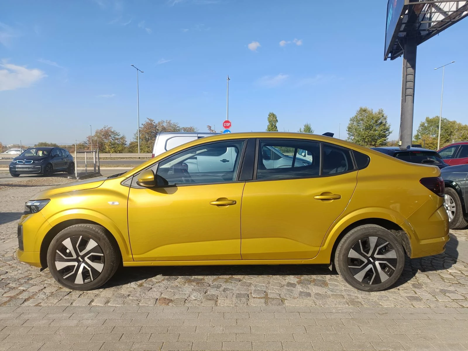 Dacia Logan 1.2/120к.с./ LPG, снимка 7 - Автомобили и джипове - 56609932