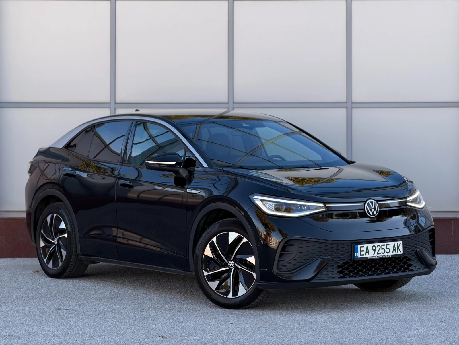 VW ID.5 -PRO-82kwh-IQ-Keyless-Distronik-Panorama-Гаранция-