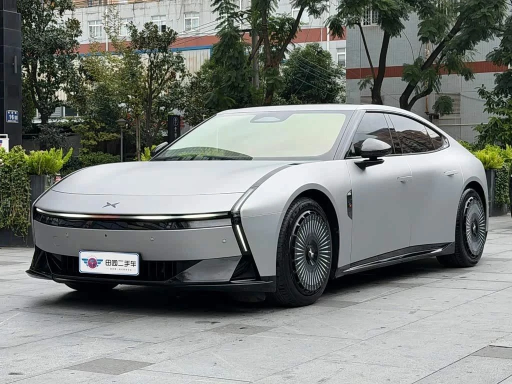 Xpeng P7