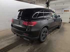 Mercedes-Benz GLC 300 * CARFAX * ПАНОРАМА * 2 КЛЮЧА * АВТОКРЕДИТ *  | Auto.bg — изображение 3
