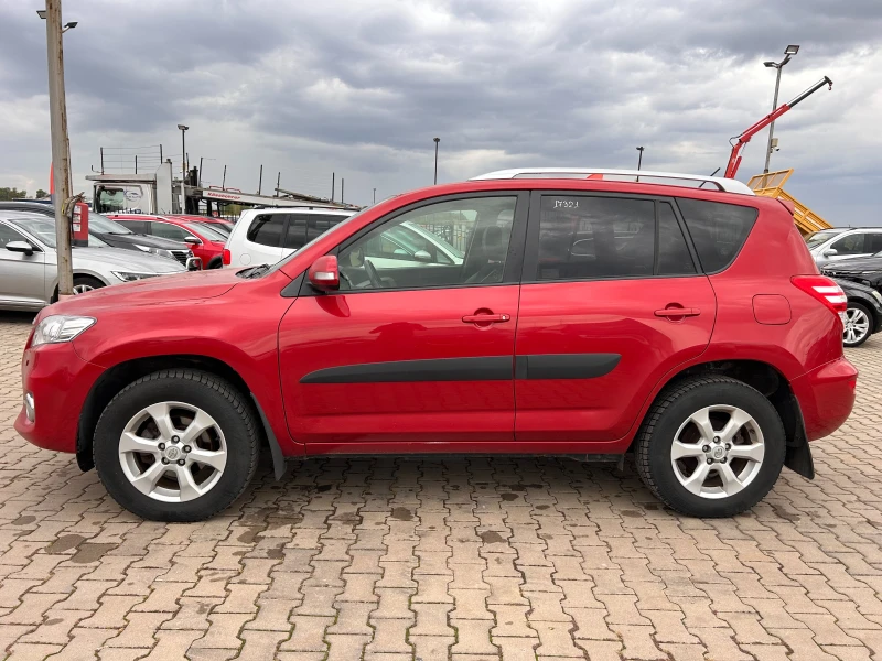 Toyota Rav4 2.2D-4D KOJA EURO 5, снимка 9 - Автомобили и джипове - 47295737