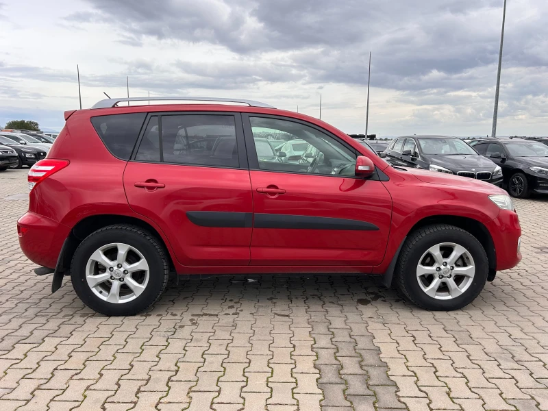 Toyota Rav4 2.2D-4D KOJA EURO 5, снимка 5 - Автомобили и джипове - 47295737