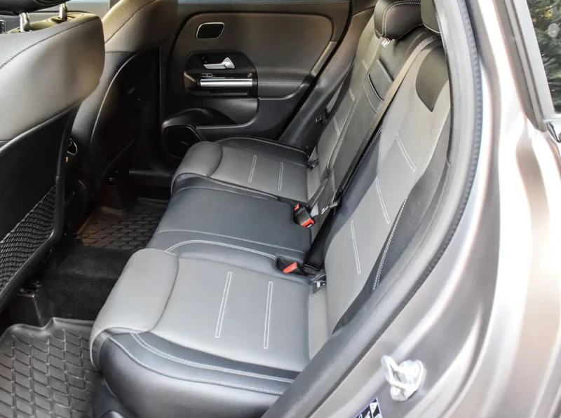 Mercedes-Benz GLA 45 AMG 2021 Mercedes-Benz GLA45 AMG, снимка 11 - Автомобили и джипове - 52402423