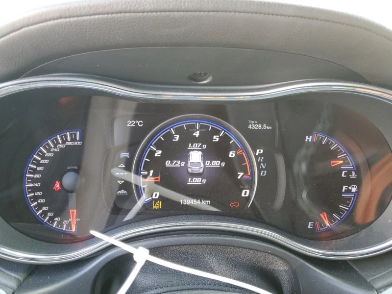 Jeep Grand cherokee SRT/КАНАДА/ФИНАНСИРАНЕ, снимка 9 - Автомобили и джипове - 52422199