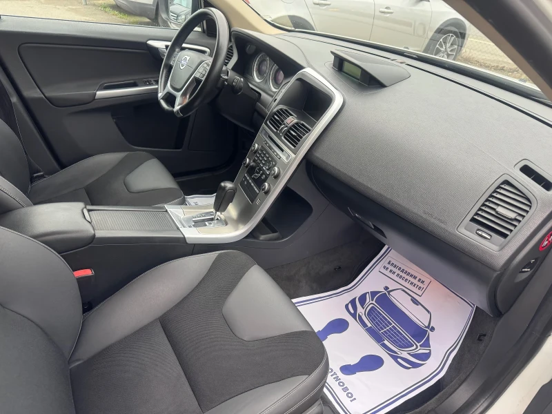 Volvo XC60 2, 4D D5 204k.c, снимка 12 - Автомобили и джипове - 52709718