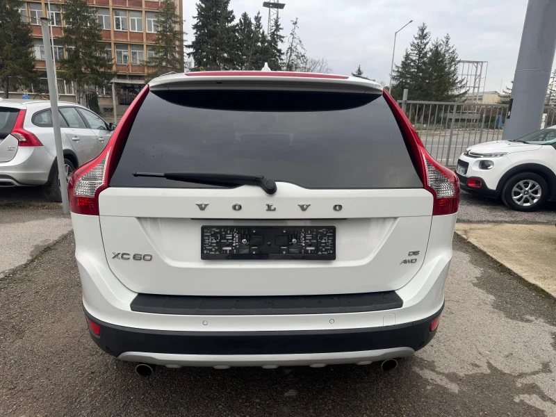 Volvo XC60 2, 4D D5 204k.c, снимка 5 - Автомобили и джипове - 52709718