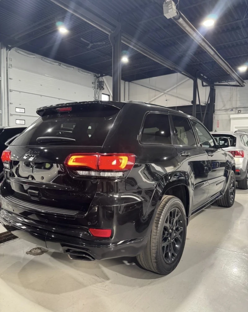 Jeep Grand cherokee 5.7 V8 * * КАМЕРА * * CARPLAY * * CARFAX * * , снимка 2 - Автомобили и джипове - 53116599