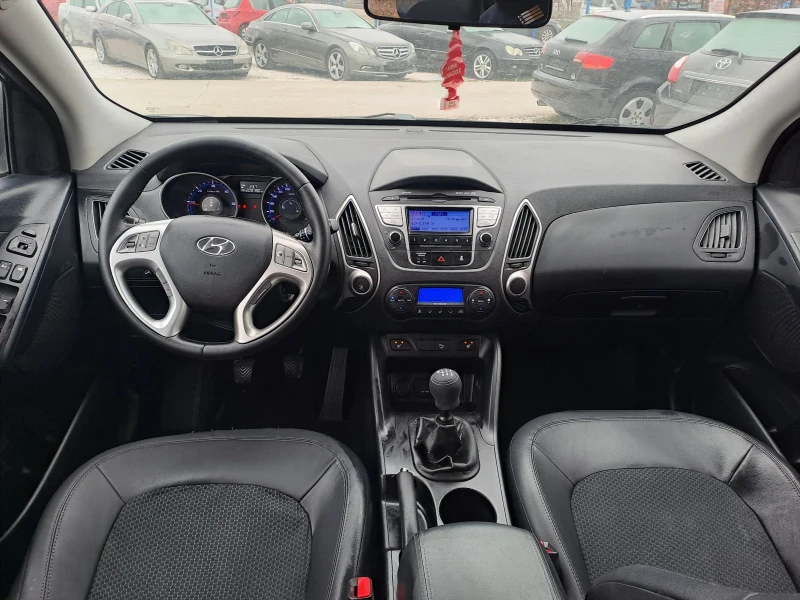 Hyundai IX35 CRDI, КОЖА, 6ск, снимка 12 - Автомобили и джипове - 53166889