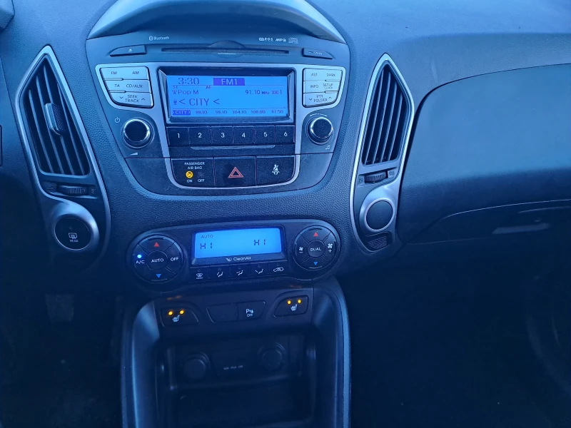 Hyundai IX35 CRDI, КОЖА, 6ск, снимка 10 - Автомобили и джипове - 53166889