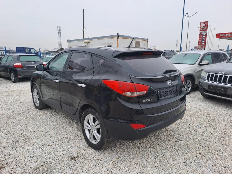 Hyundai IX35 CRDI, КОЖА, 6ск, снимка 4 - Автомобили и джипове - 53166889