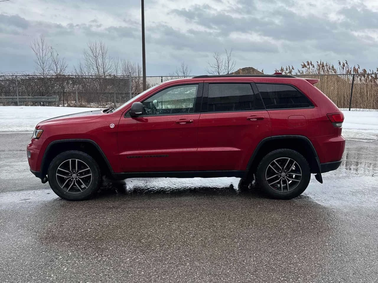 Jeep Grand cherokee Trailhawk/CARFAX/ПОДГРЕВИ/ПАНОРАМА, снимка 3 - Автомобили и джипове - 53765275