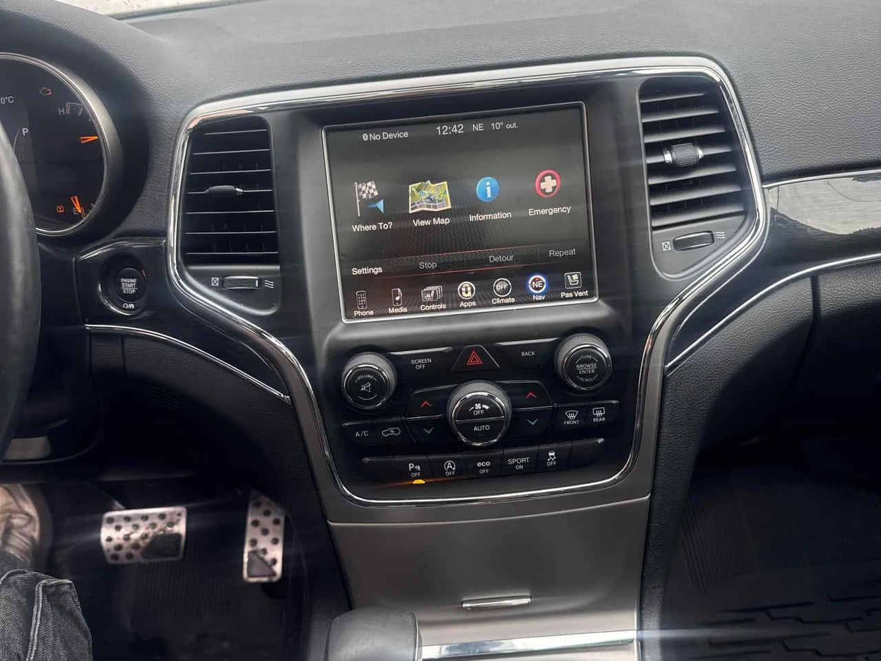 Jeep Grand cherokee Trailhawk/CARFAX/ПОДГРЕВИ/ПАНОРАМА, снимка 9 - Автомобили и джипове - 53765275