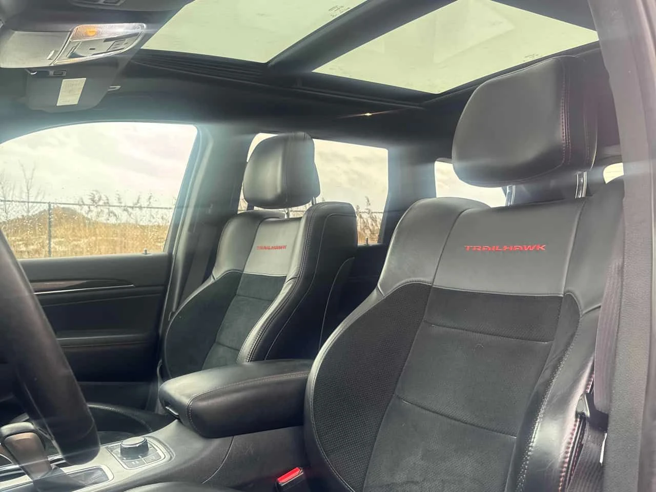 Jeep Grand cherokee Trailhawk/CARFAX/ПОДГРЕВИ/ПАНОРАМА, снимка 10 - Автомобили и джипове - 53765275