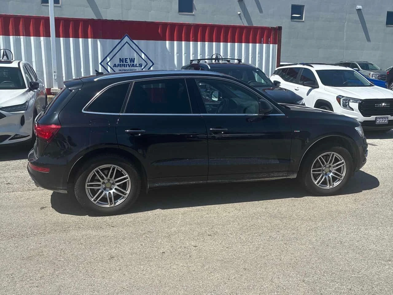 Audi Q5 | 3.0L TDI Technik | CARFAX | + ГУМИ MICHELIN , снимка 4 - Автомобили и джипове - 54343373