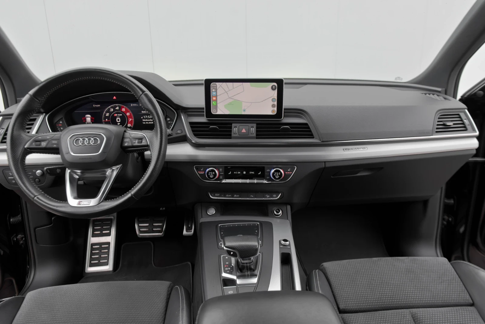Audi Q5, снимка 9 - Автомобили и джипове - 56508976