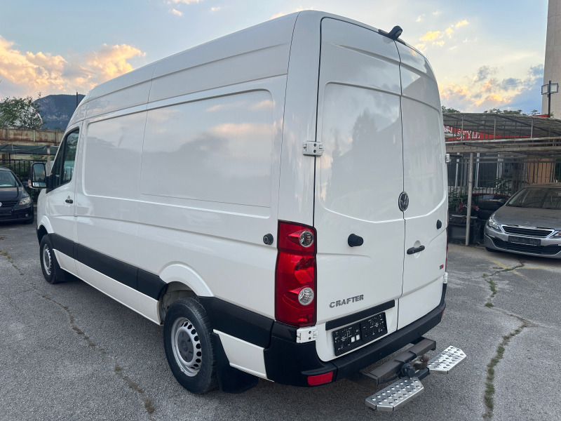 VW Crafter 2.5D-136кс, снимка 5 - Бусове и автобуси - 46256301