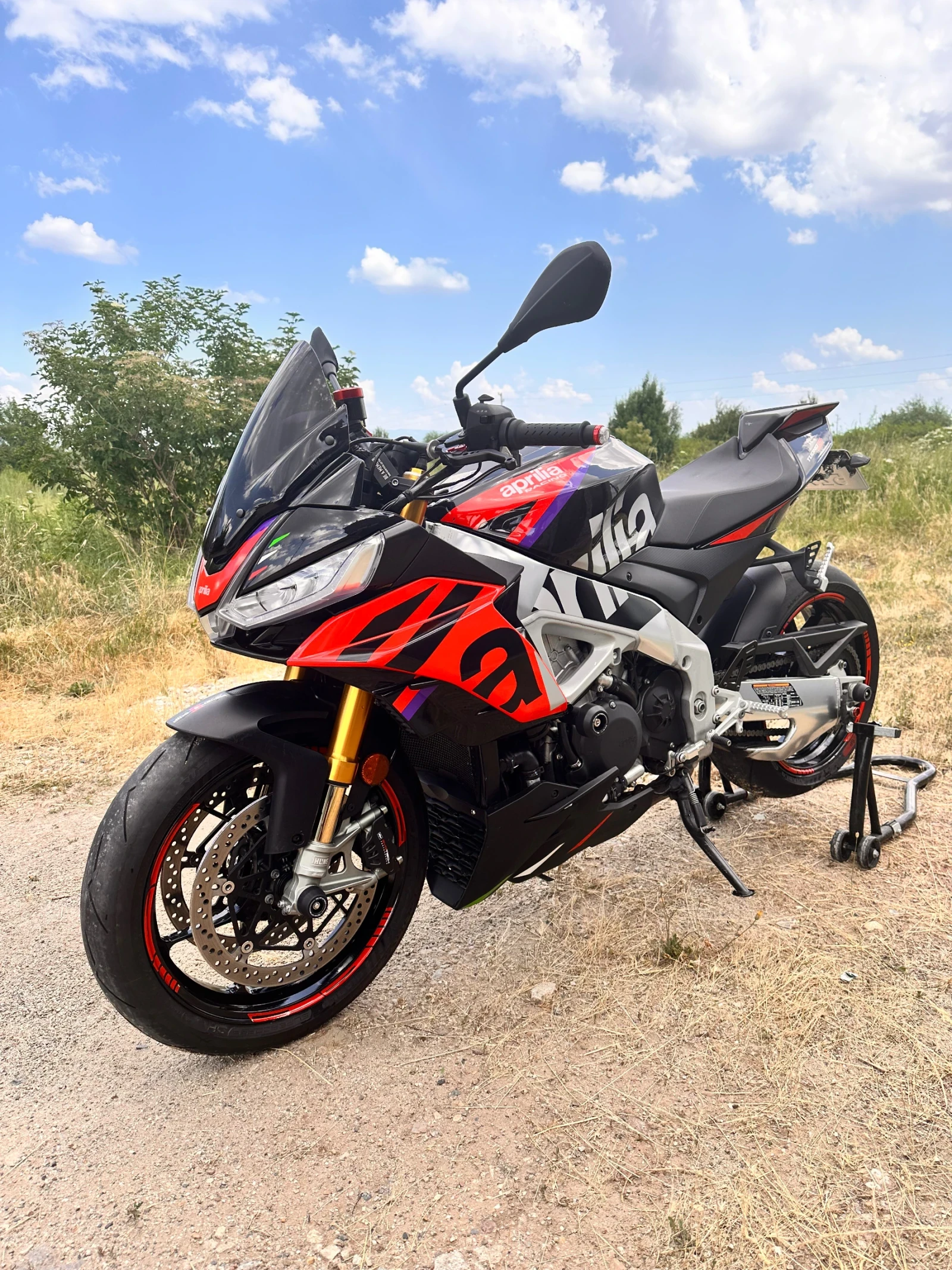 Aprilia Tuono V4 FACTORY 1100, снимка 2 - Мотоциклети и мототехника - 55100548
