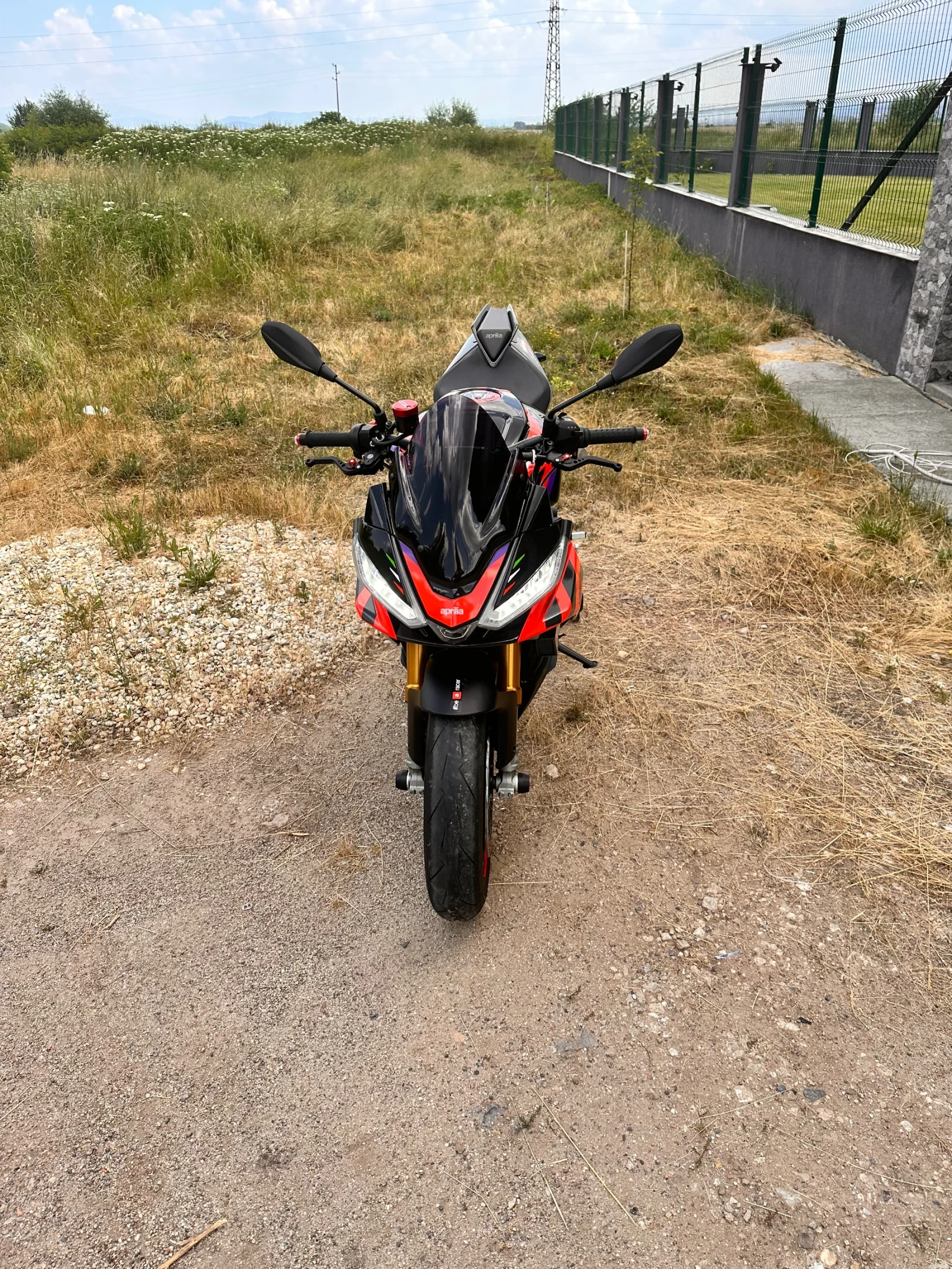 Aprilia Tuono V4 FACTORY 1100, снимка 8 - Мотоциклети и мототехника - 55100548