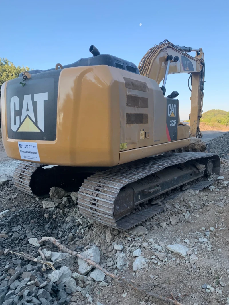 Багер Caterpillar 323FL, снимка 4 - Индустриална техника - 52327065