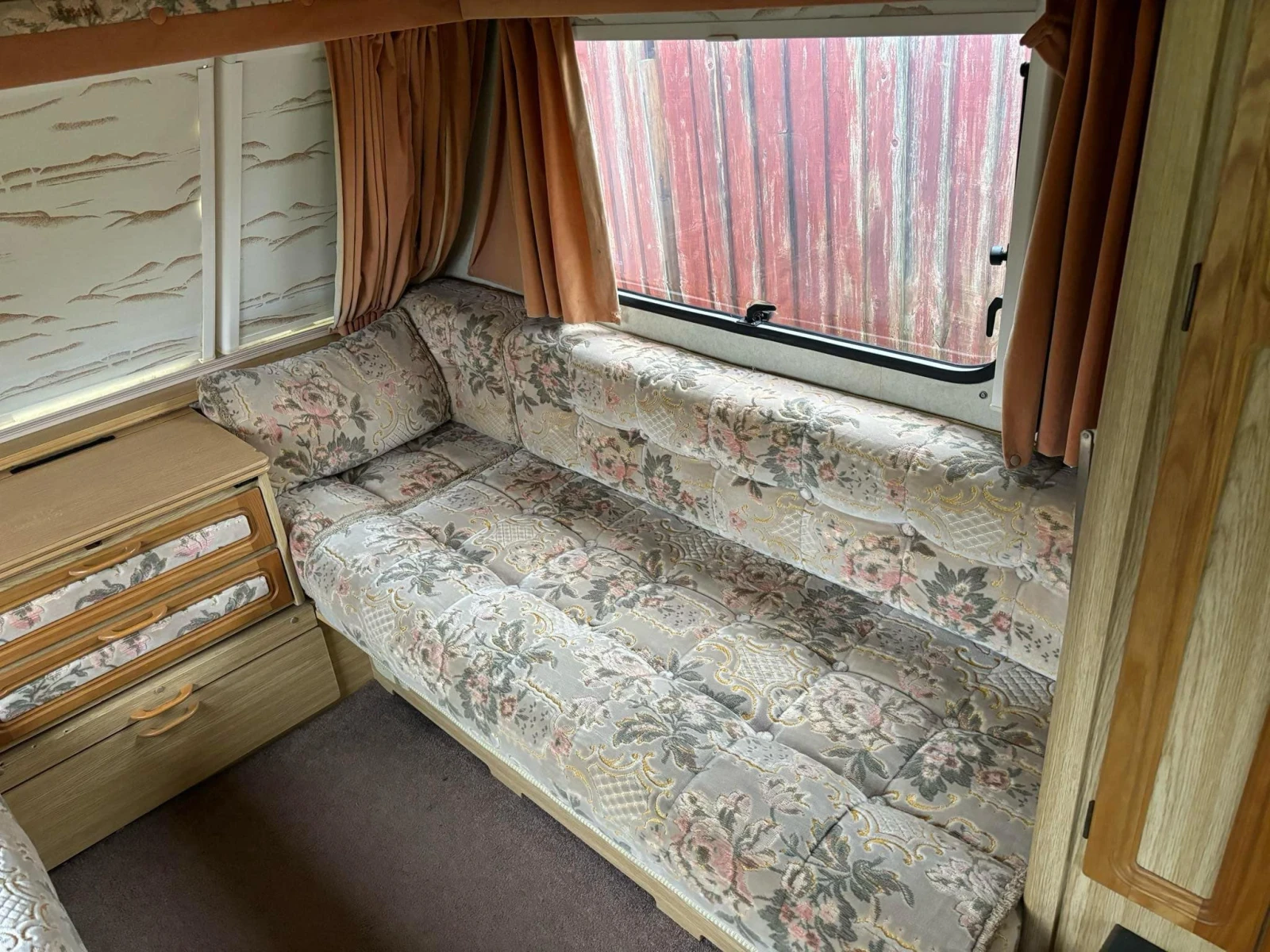 Каравана Eldis Elddis vogue 415 - изображение 5