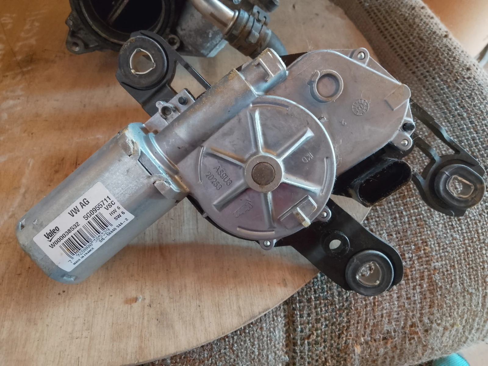 5G0955711       7  | Mobile.bg   1