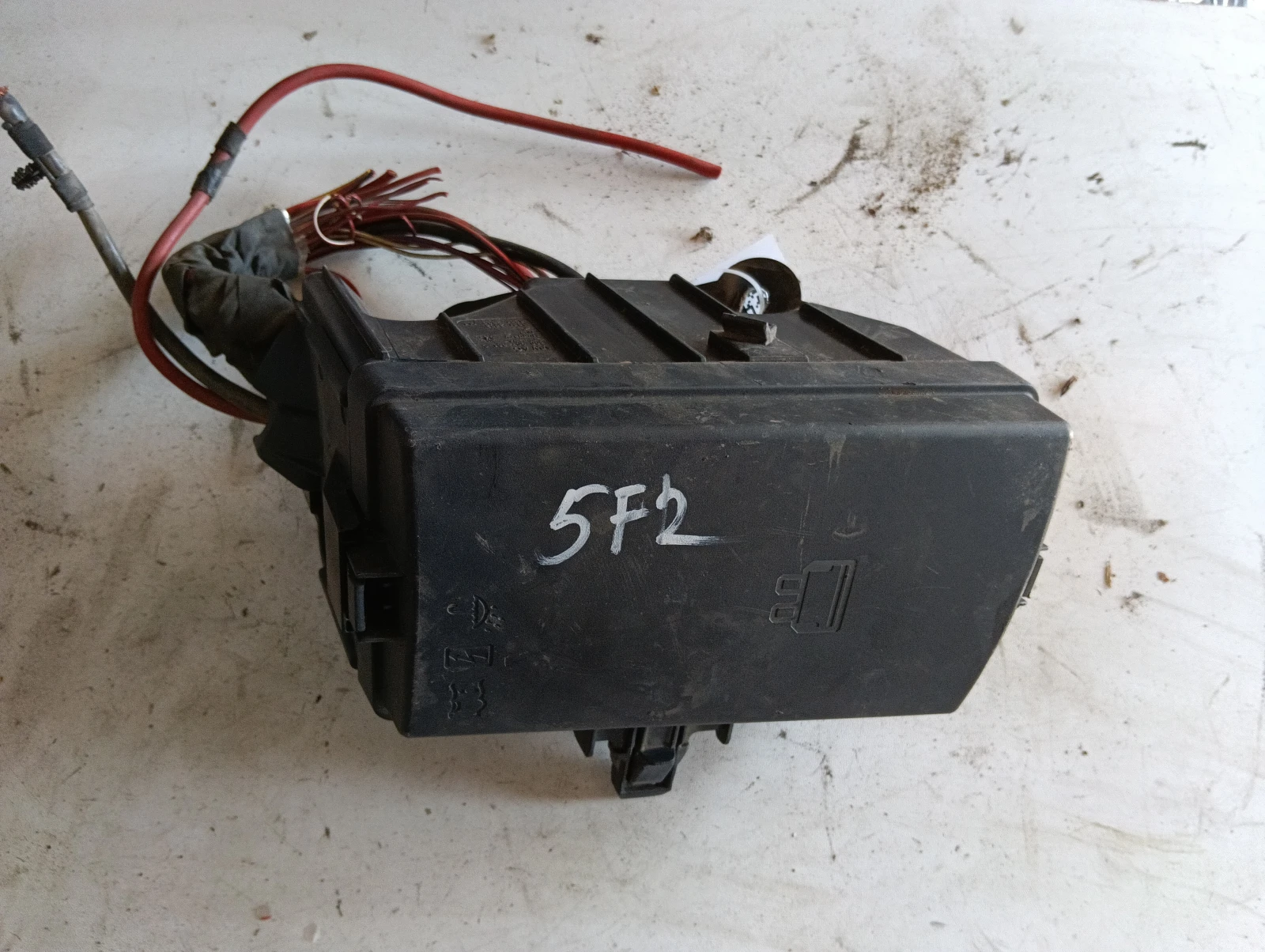 бушонно табло 5Q0937125A 5Q0907361C Seat Leon