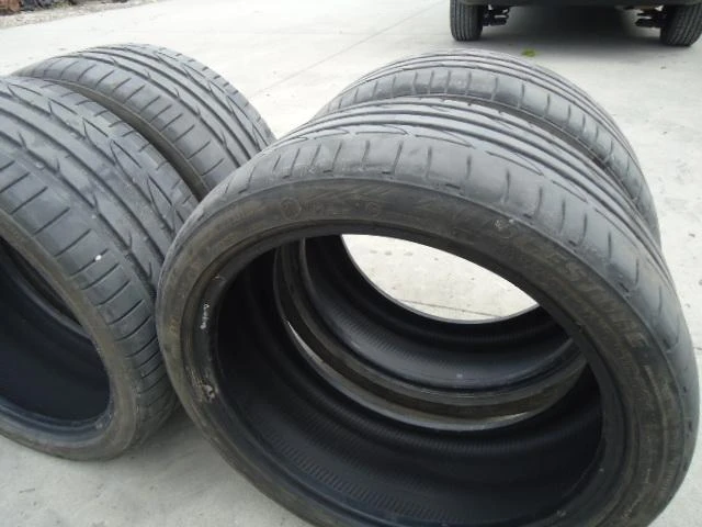 Гуми Летни 245/35R18, снимка 3 - Гуми и джанти - 33025007