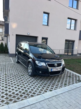 VW Touran Cross 1.4TSI 170-hp Automatic , снимка 1