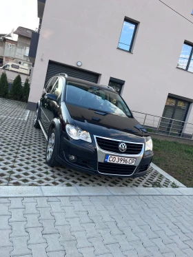VW Touran Cross 1.4TSI 170-hp Automatic , снимка 4