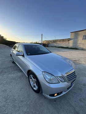 Mercedes-Benz E 250 2.2, снимка 2