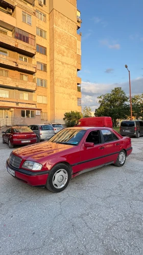 Mercedes-Benz C 180, снимка 5