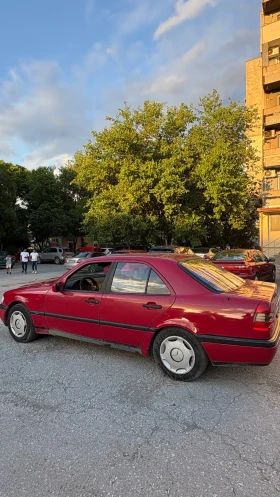 Mercedes-Benz C 180, снимка 3