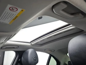 Mercedes-Benz C 200 САМО 30% АВАНС, снимка 17