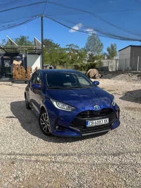 Toyota Yaris HYBRID 