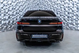 BMW 740 d xDrive M B&W*  | Mobile.bg    5