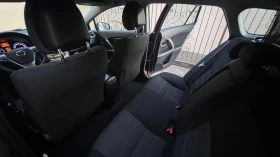 Toyota Avensis 2.2 D-4D , снимка 12