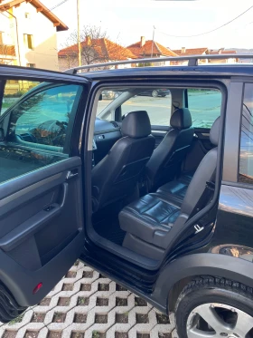 VW Touran Cross 1.4TSI 170-hp Automatic  - 5650 € / 11050.44 лв. - 30126002 17