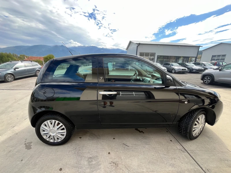 Lancia Ypsilon 1.3 mjet, снимка 3 - Автомобили и джипове - 47596147