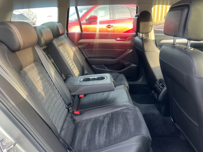 VW Passat HIGHLINE 2.0TDI DSG, снимка 14 - Автомобили и джипове - 48166959