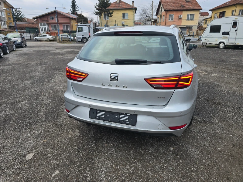 Seat Leon 1.4 TGI, снимка 9 - Автомобили и джипове - 48322552